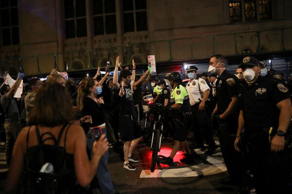 Minnesota Riots: How Did It All Start and Who is to Blame? - Sputnik International