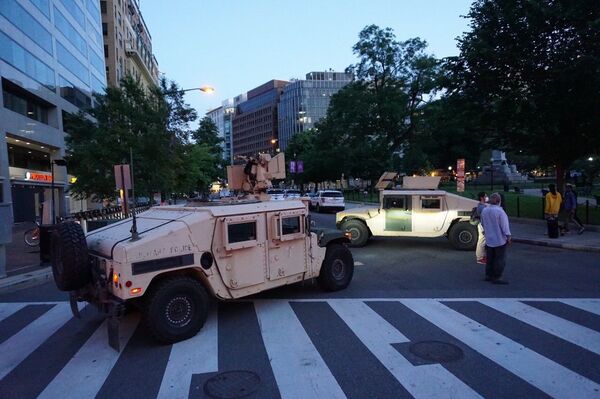 Curfew and Cordons in Washington DC as George Floyd Riots Continue in Other US States - Video, Photo - Sputnik International