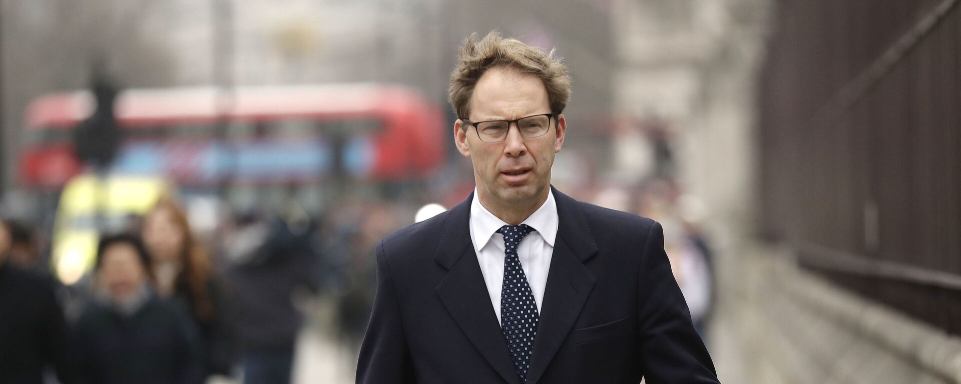 Conservative MP Tobias Ellwood arrives at the Houses of Parliament in London, Friday March 24, 2017 - Sputnik International, 1920, 14.04.2022