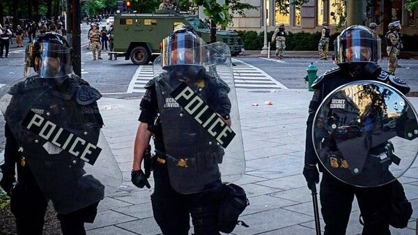 US Riot Police in Washington During Floyd Protests - Sputnik International