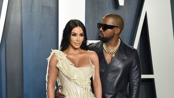 Kim Kardashian West, left, and Kanye West arrive at the Vanity Fair Oscar Party on Sunday, Feb. 9, 2020, in Beverly Hills, Calif - Sputnik International