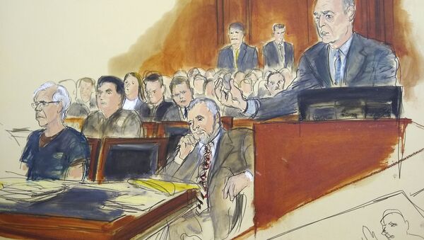In this courtroom artist's sketch, defendant Jeffrey Epstein, left, and attorney Reid Weingarten, second from right, listen as attorney Martin Weinberg, right, speaks during a bail hearing in federal court, Monday, July 15, 2019 in New York - Sputnik International