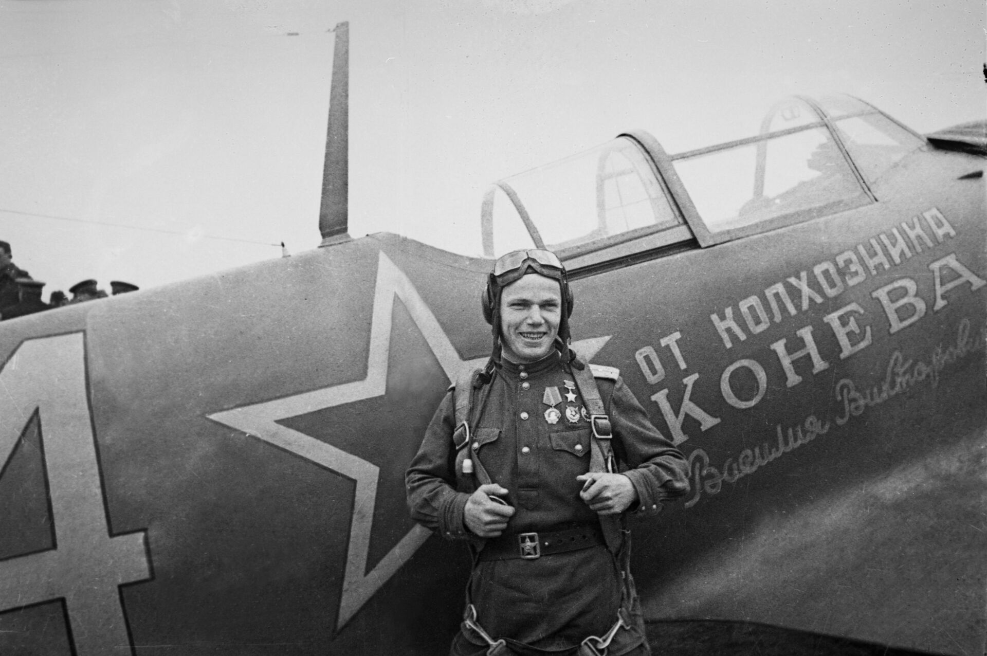 Hero of the Soviet Union, pilot Ivan Kozhedub  - Sputnik International, 1920, 12.09.2023