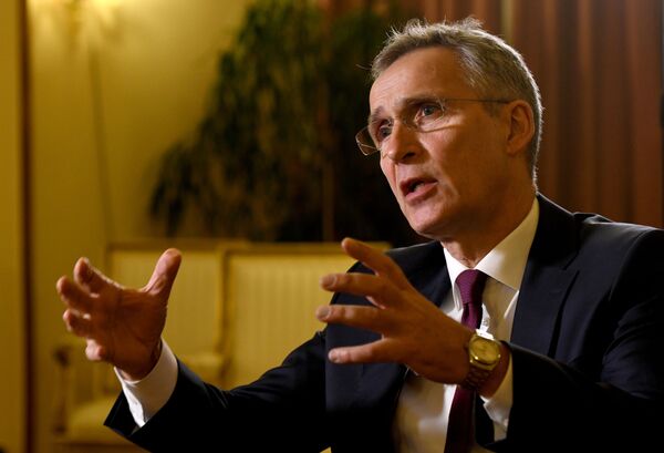 NATO Head Stoltenberg Says There Will Be New Review Amid Participation of Huawei in UK's 5G Network - Sputnik International