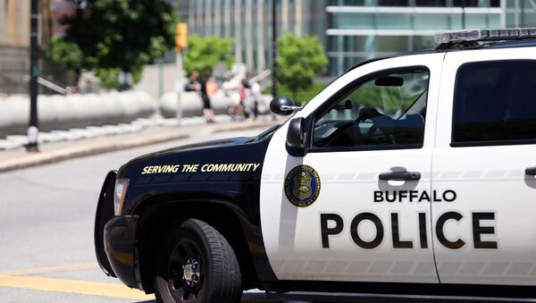 A view shows a Buffalo Police vehicle parked in front of the city hall before a protest against the death in Minneapolis police custody of George Floyd, in Niagara Square, in Buffalo, U.S., June 5, 2020 - Sputnik International