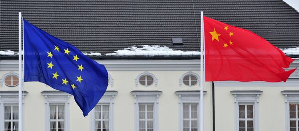 A Chinese (R) and EU flag flutters in front of the presidential palace Schloss Bellevue in Berlin A Chinese (R) and EU flag flutters in front of the presidential palace Schloss Bellevue in Berlin - Sputnik International