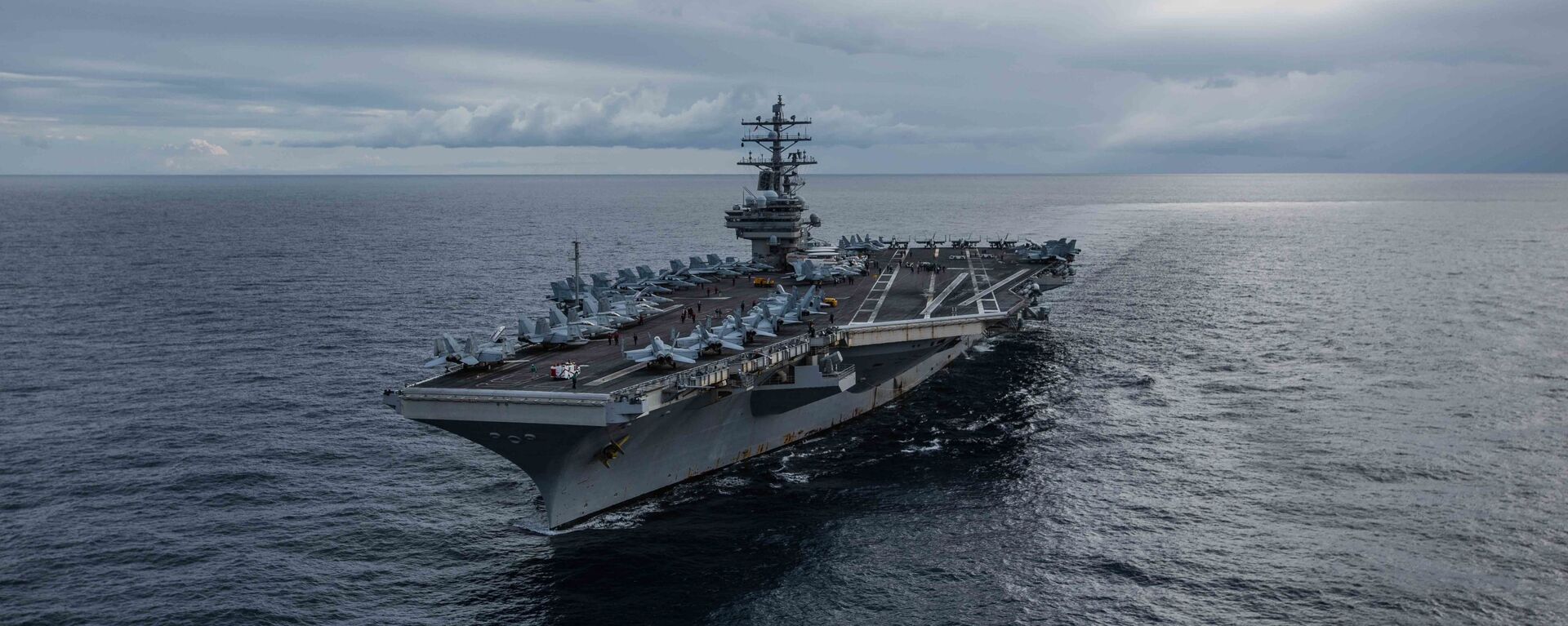  The U.S. Navy’s forward-deployed aircraft carrier USS Ronald Reagan (CVN 76) cruises during Talisman Sabre 2019.  - Sputnik International, 1920, 23.06.2023