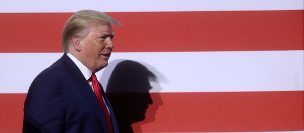 U.S. President Donald Trump arrives for a roundtable discussion with members of the faith community, law enforcement and small business at Gateway Church Dallas Campus in Dallas, Texas, U.S., June 11, 2020. - Sputnik International