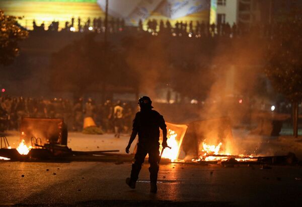 Lebanese Protests: Dissatisfaction With Government Policy or Fight Against Hezbollah? - Sputnik International