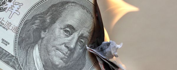 Burning dollar - Sputnik International