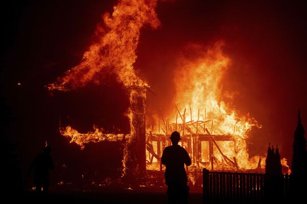 'No Quick Fix': US Wildfire Risk Keeps Rising As Biden Administration Tackles Climate Change 'No Quick Fix': US Wildfire Risk Keeps Rising As Biden Administration Tackles Climate Change - Sputnik International