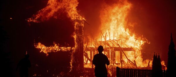 The Paradise wildfire in California in November 2018 The Paradise wildfire in California in November 2018 - Sputnik International