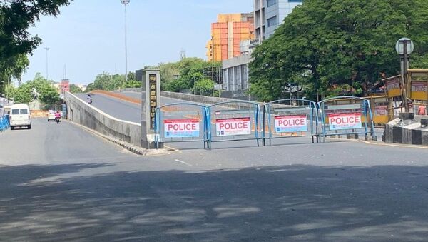 Scenes from the 'complete lockdown' in Chennai. Anna flyover closed - Sputnik International