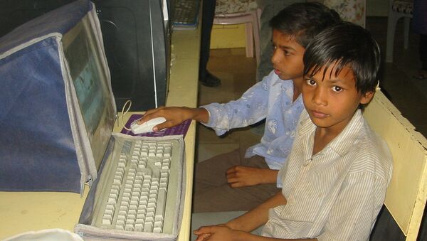 Computer education boys Gujarat - Sputnik International