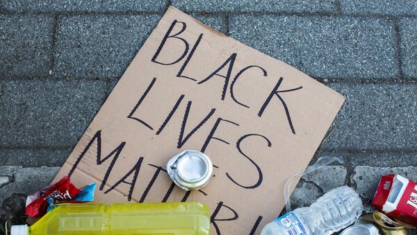 Black Lives Matter's banner - Sputnik International