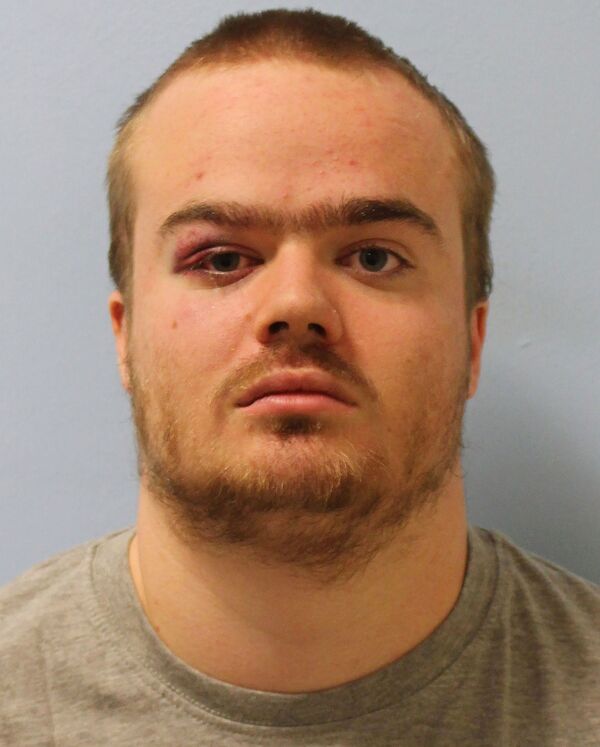 As Madman Jailed, Family Describe Boy's Miraculous Survival After Being Thrown From Tate Modern As Madman Jailed, Family Describe Boy's Miraculous Survival After Being Thrown From Tate Modern - Sputnik International