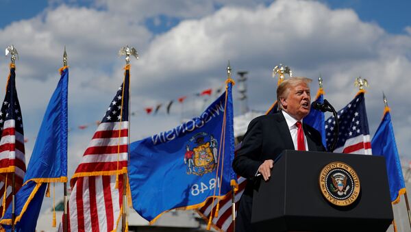 U.S. President Donald Trump delivers a speech following a tour of Fincantieri Marinette Marine in Marinette, Wisconsin, U.S., June 25, 2020 - Sputnik International