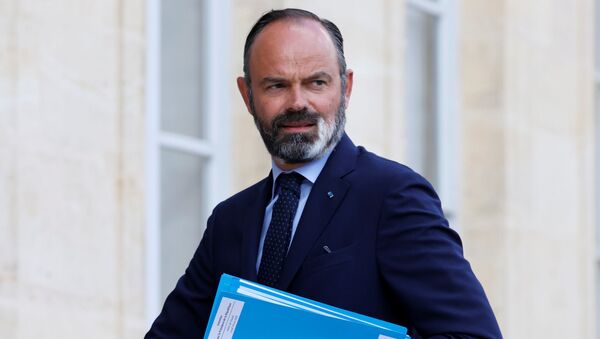 French Prime Minister Edouard Philippe arrives for a meeting with members of the Citizens' Convention on Climate (CCC), to discuss over environment proposals at the Elysee Palace in Paris, France June 29, 2020.  - Sputnik International