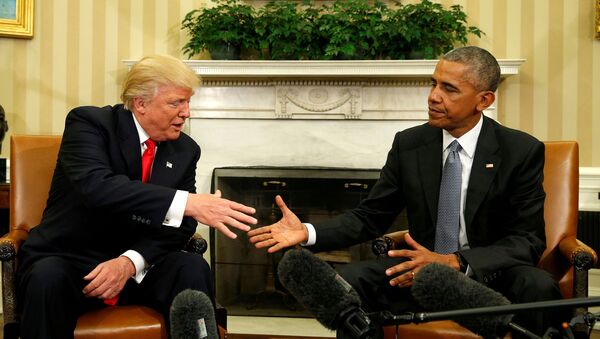 U.S. President Barack Obama meets with President-elect Donald Trump in the Oval Office of the White House in Washington November 10, 2016. - Sputnik International