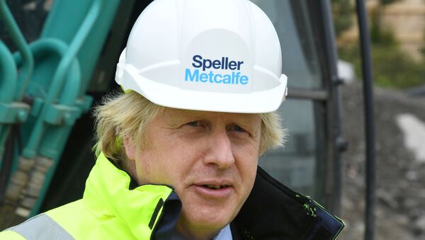 Britain's Prime Minister Boris Johnson visits the Speller Metcalfe's building site for The Dudley Institute of Technology in Dudley, Britain, June 30, 2020. - Sputnik International