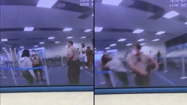 #BREAKING:  @MiamiDadePD  cop hits woman at Miami International Airport  @iflymia  #BecauseMiami - Sputnik International