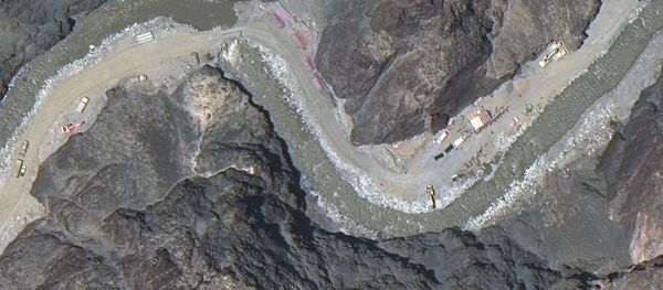 Maxar WorldView-3 satellite image shows close up view of road construction near the Line of Actual Control (LAC) border in the eastern Ladakh sector of Galwan Valley June 22, 2020.   - Sputnik International