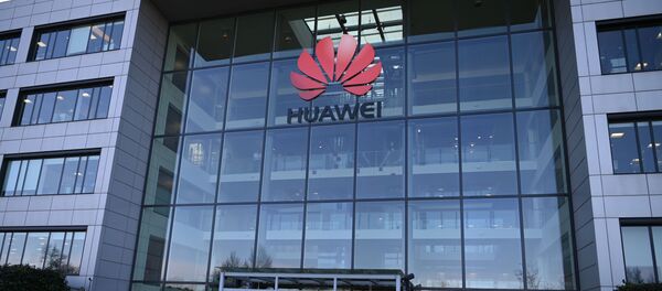 A photograph shows the logo of Chinese company Huawei at their main UK offices in Reading, west of London, on January 28, 2020. - Prime Minister Boris Johnson is expected to announce a strategic decision on January 28, on the participation of the controversial Chinese company Huawei in the UK's 5G network, at the risk of angering his US allies a few days before Brexit. A photograph shows the logo of Chinese company Huawei at their main UK offices in Reading, west of London, on January 28, 2020. - Prime Minister Boris Johnson is expected to announce a strategic decision on January 28, on the participation of the controversial Chinese company Huawei in the UK's 5G network, at the risk of angering his US allies a few days before Brexit. - Sputnik International