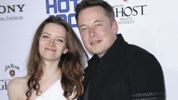 Businessman Elon Musk, right, and model Talulah Riley arrive at the 2013 Maxim Hot 100 celebration at Vanguard on Wednesday, May 15, 2013 in Los Angeles - Sputnik International