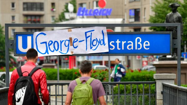 The name of Mohrenstrasse subway station has being changed to George Floyd Strasse on June 4, 2020, in solidarity with protests raging across the United States over the death of George Floyd, an unarmed black man who died during an arrest on May 25 - Sputnik International