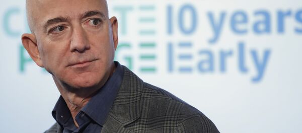 FILE - In this Sept. 19, 2019 file photo, Amazon CEO Jeff Bezos speaks during his news conference at the National Press Club in Washington. On Monday, Feb. 4, 2020 - Sputnik International