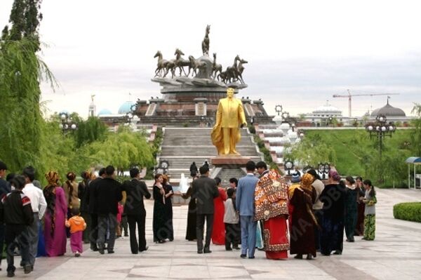 Akhal-Teke horses, the pride of Turkmenistan  - Sputnik International