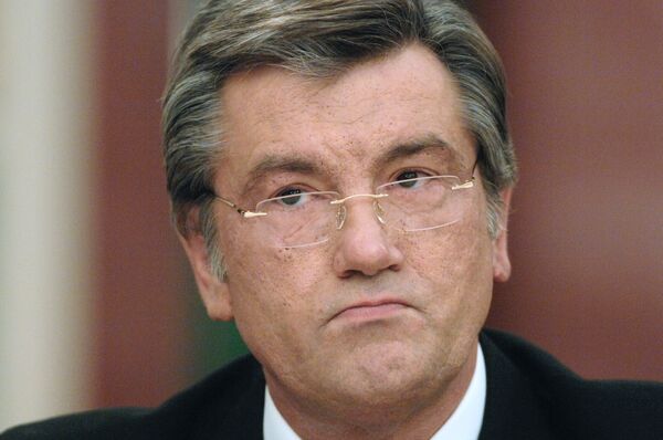 Ukraine's Yushchenko calls on Medvedev to improve bilateral ties - Sputnik International