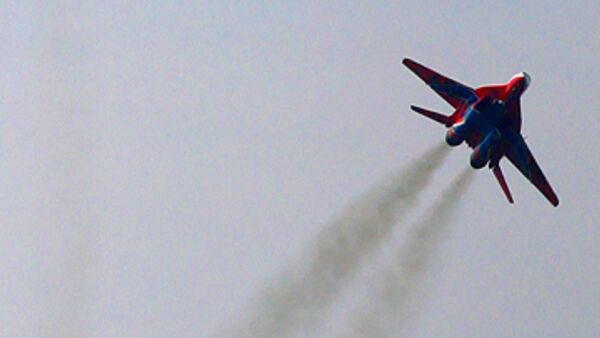 Seven people injured in Indian MiG-27 jet crash - Sputnik International