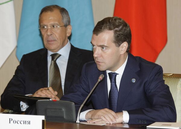 Medvedev says core of SCO summit to focus on security, crisis - Sputnik International