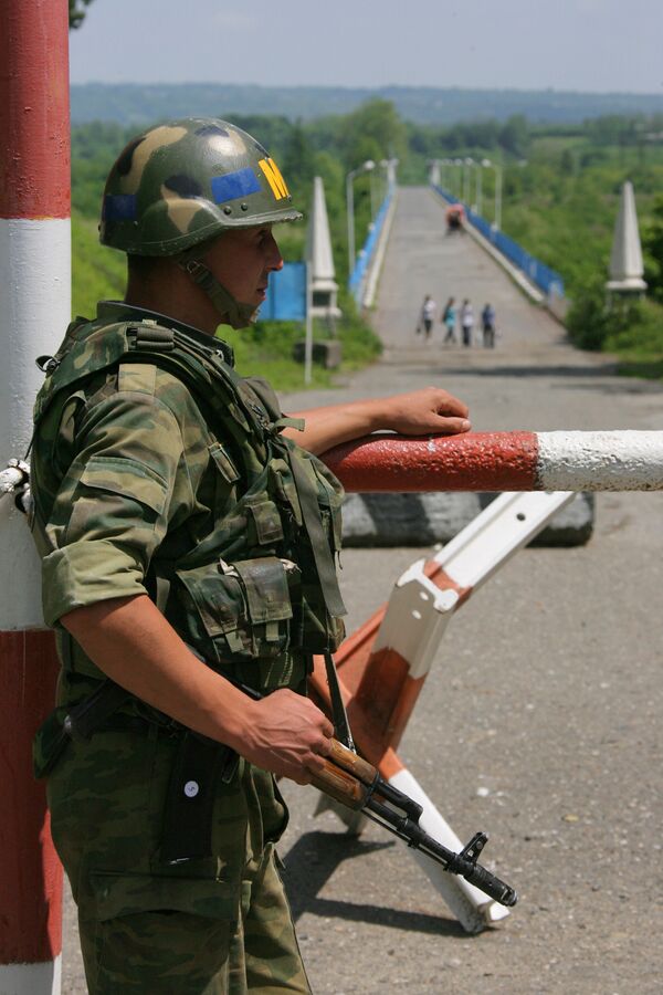 Russia to rotate Transdnestr peacekeepers July 17-25 - Sputnik International