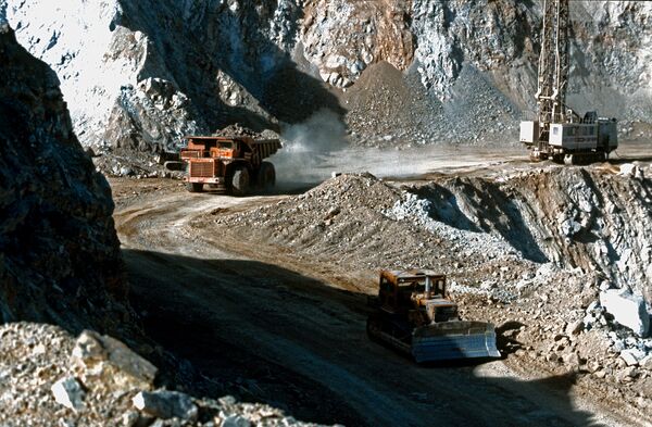 Ore quarrying in the North Caucasus - Sputnik International