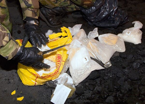South Russian police seize 9 kg of heroin from fruit truck - Sputnik International