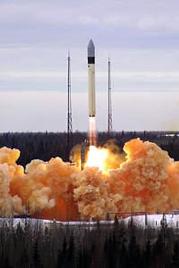 Russia Set to Launch Three Military Satellites - Sputnik International