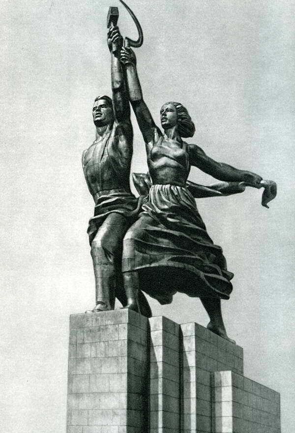 Soviet-era icon statue to return to Moscow this year  - Sputnik International