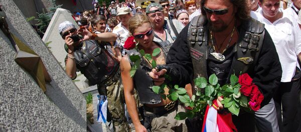 Surveys have found the people of Poland divided over whether or not to allow a Russian motorcycle club through Poland on their way to Berlin for Victory Day celebrations. - Sputnik International