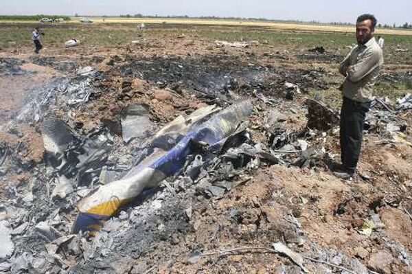 Passenger plane crashes in Iran - Sputnik International
