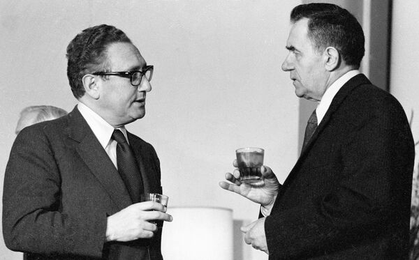 Henry Kissinger and Andrei Gromyko.  - Sputnik International