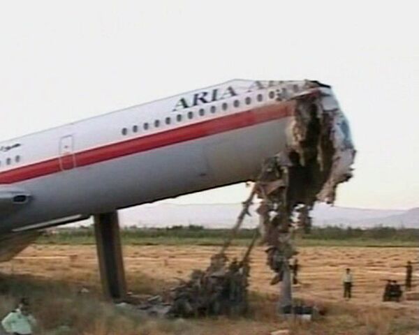 Landing of an Iranian plane finished with a crash, 30 dead - Sputnik International
