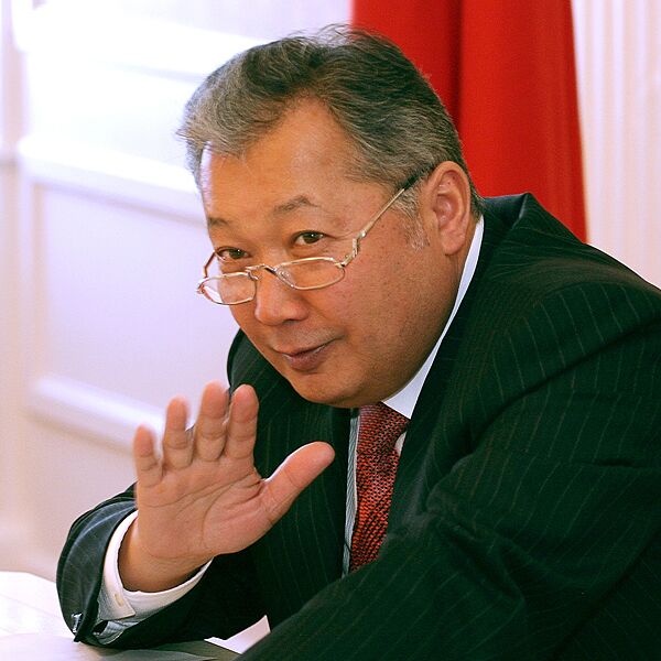  Bakiyev inaugurated as Kyrgyz president for second term  - Sputnik International
