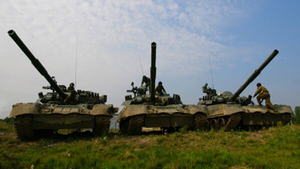 Venezuela to sign deal for 100 Russian tanks - source - Sputnik International