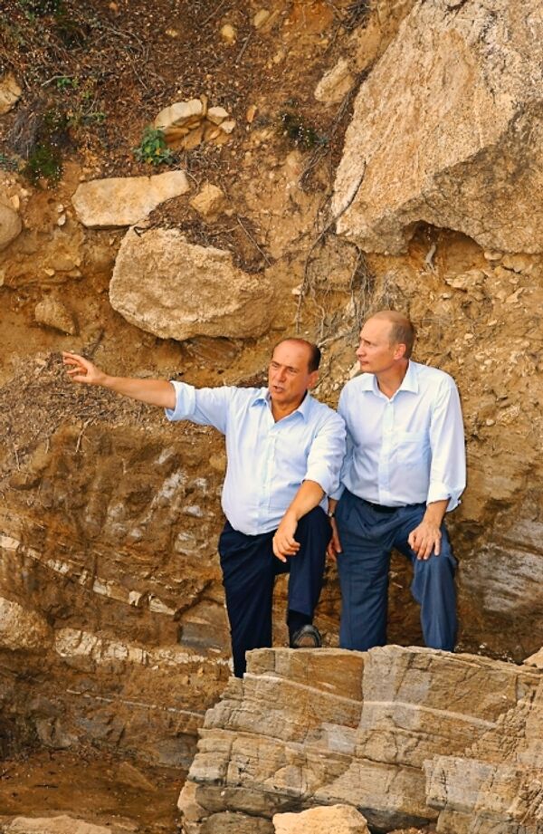 Vladimir Putin and Silvio Berlusconi in Sardinia - Sputnik International