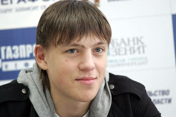 Investigators to conduct new probe in Russian hockey star's death - Sputnik International