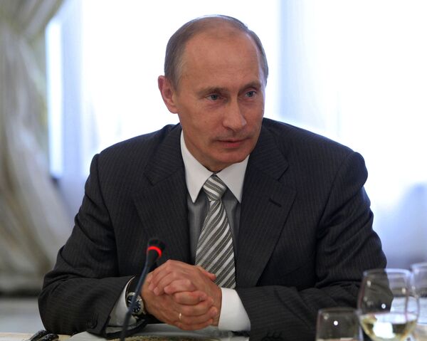 Vladimir Putin meets with Valdai Discussion Club participants - Sputnik International