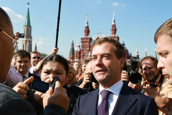 Dmitry Medvedev before meeting with members of the Valdai Discussion Club - Sputnik International