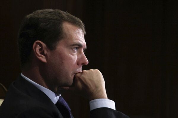 Medvedev urges Iran to provide reassurance over nuclear program  - Sputnik International